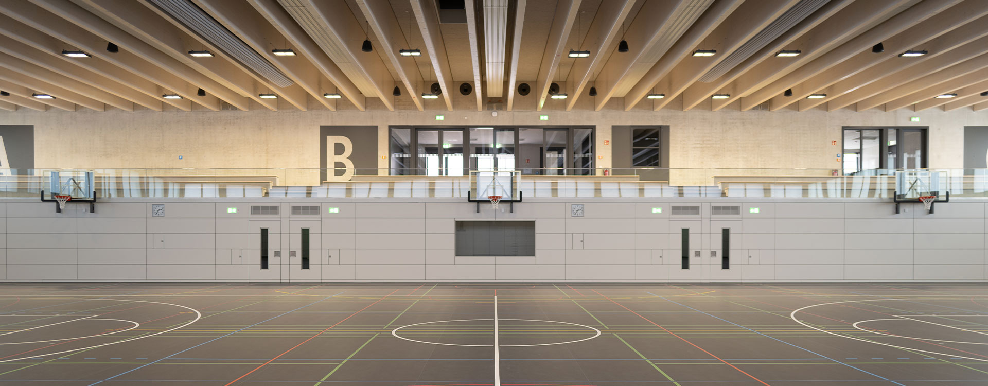 sporthalle_oscar_paret_header.jpg